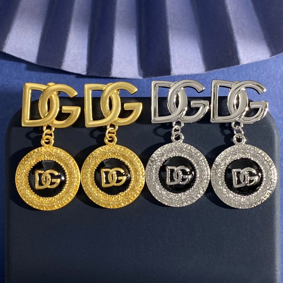 Barbara-- 4o835& 21.9g earrings 2colour item : E-S092J3044-2H